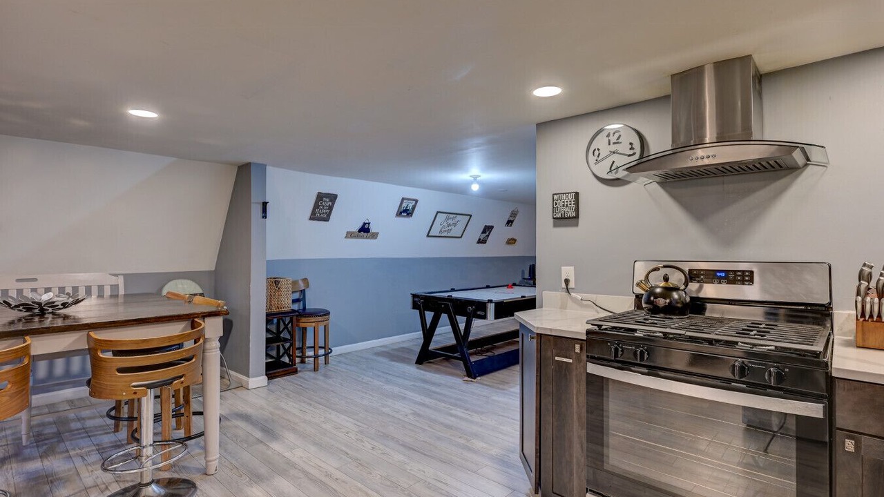 Photo of Kitchen in Center Conway