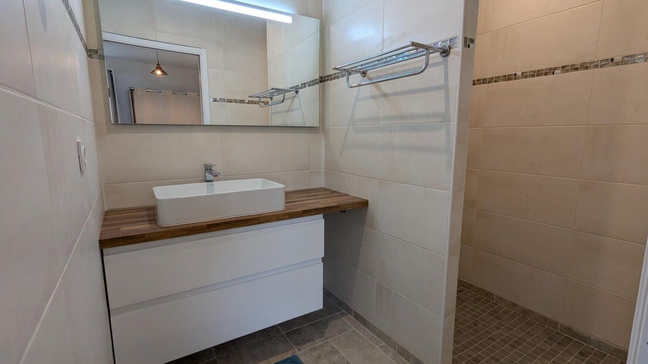 Photo of Bathroom in Baignes-Sainte-Radegonde