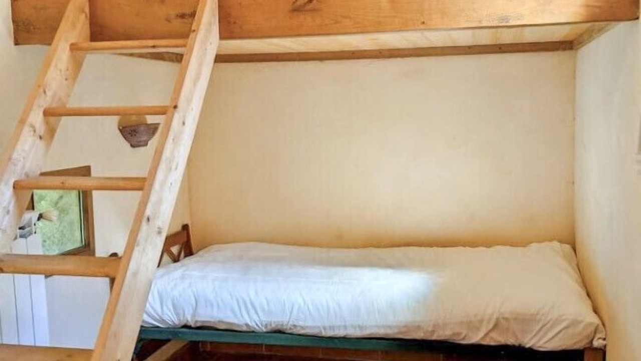 Photo of Bedroom in Bezaudun-sur-Bine