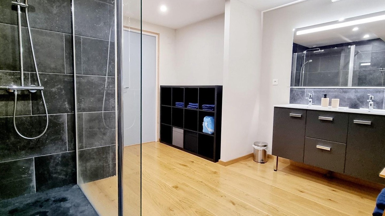 Photo of Bathroom in Clairfayts