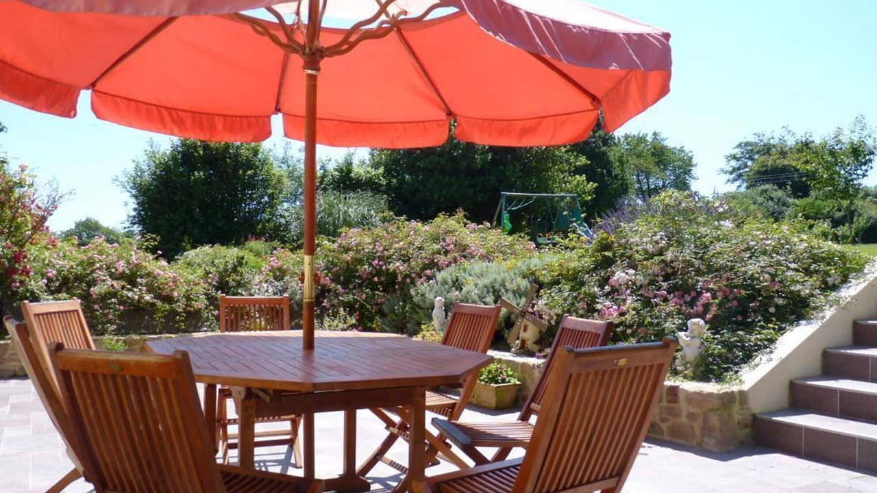 Photo of Outdoor in Grosville