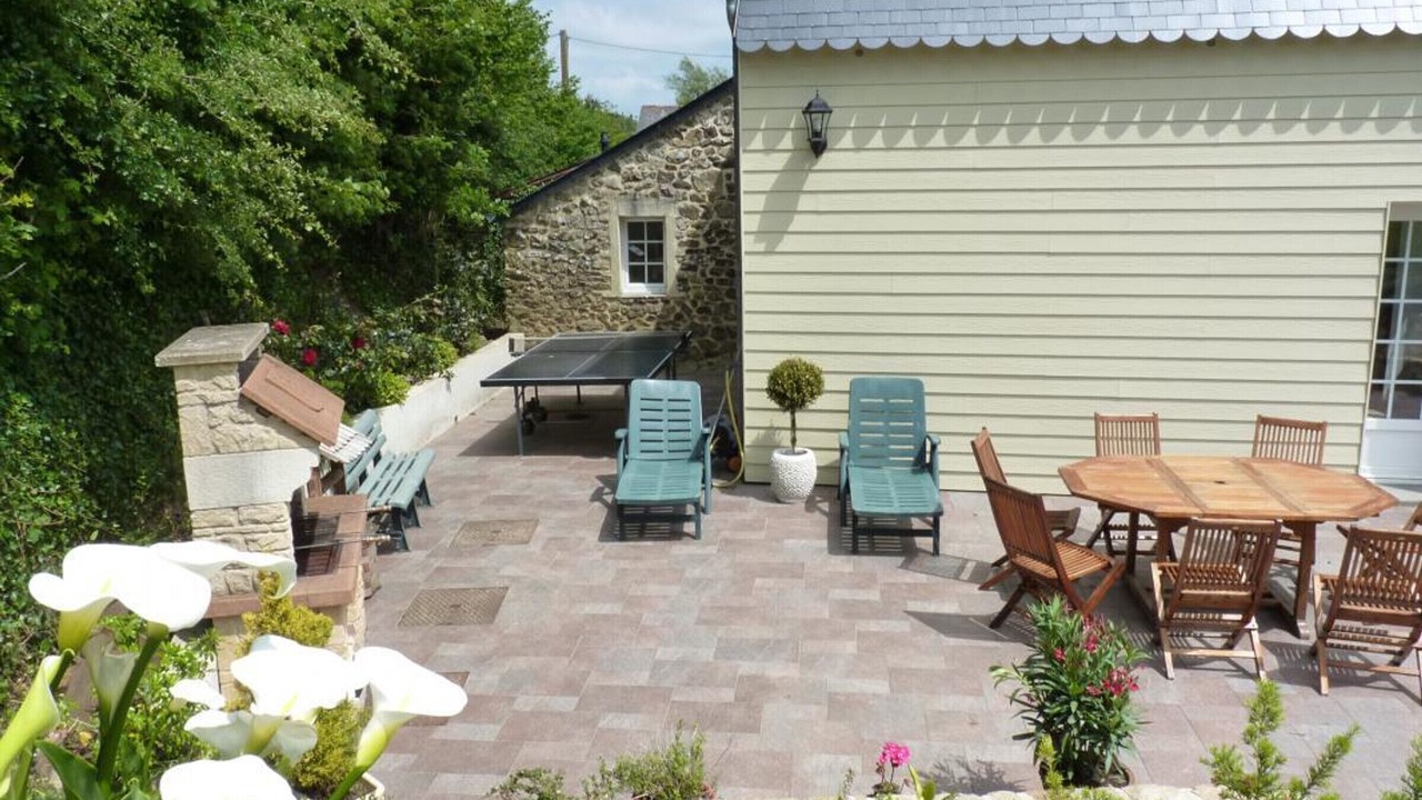 Photo of Outdoor in Grosville