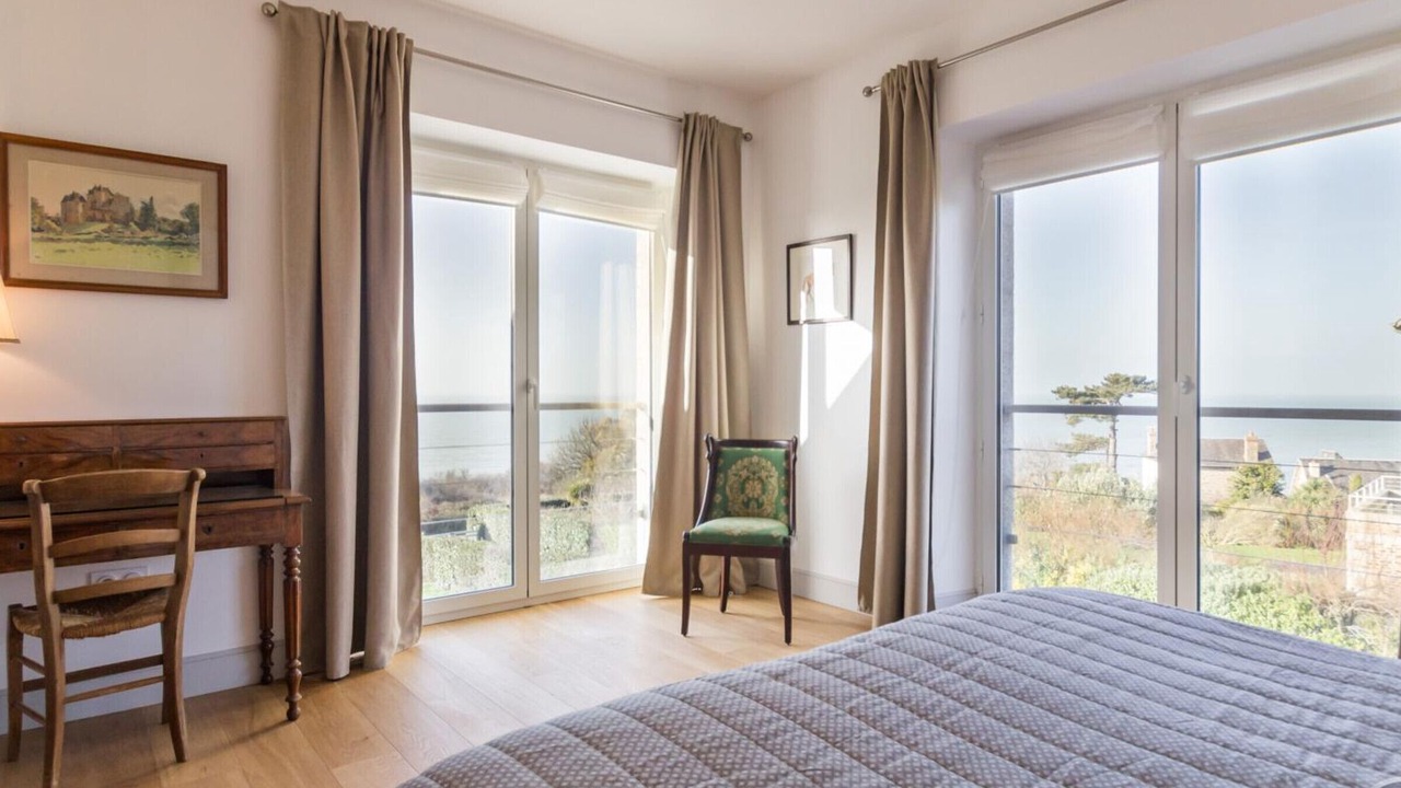 Photo of Bedroom in Carolles