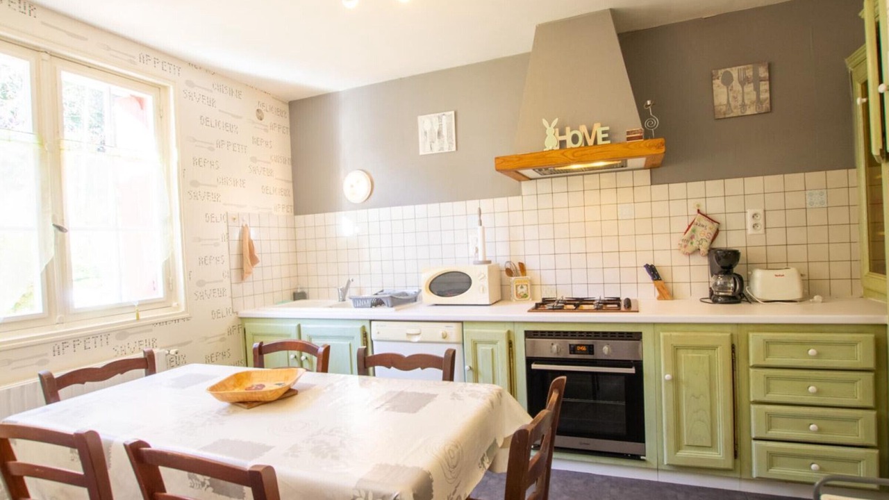 Photo of Kitchen in Mauzac-et-Grand-Castang