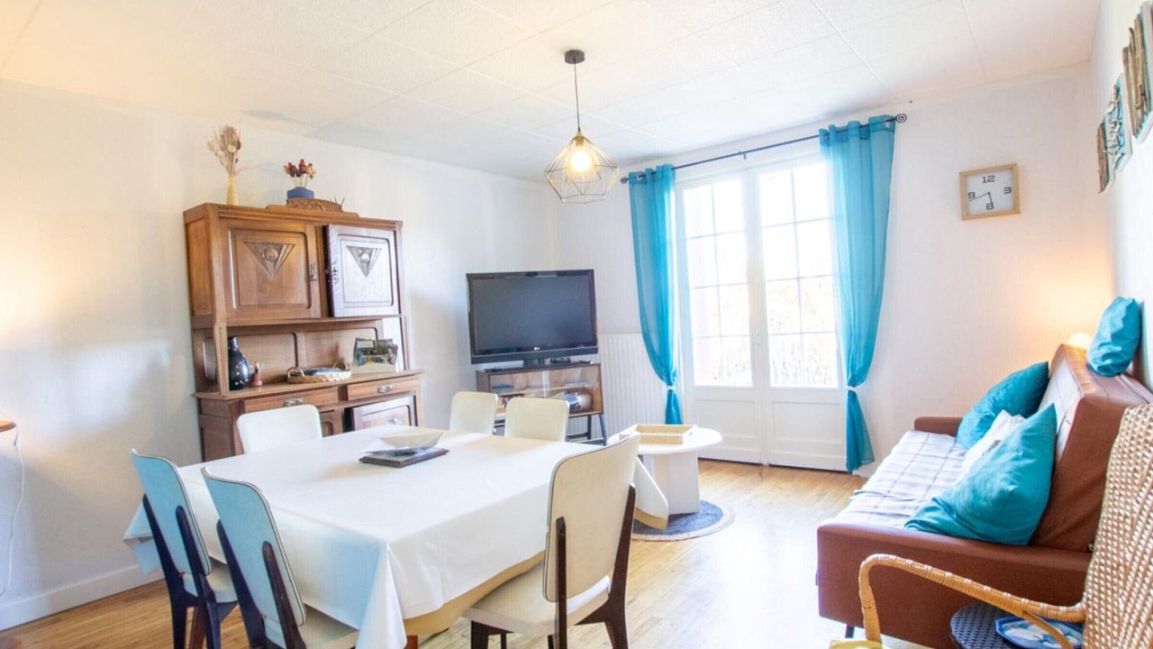 Photo of Livingroom in Mauzac-et-Grand-Castang