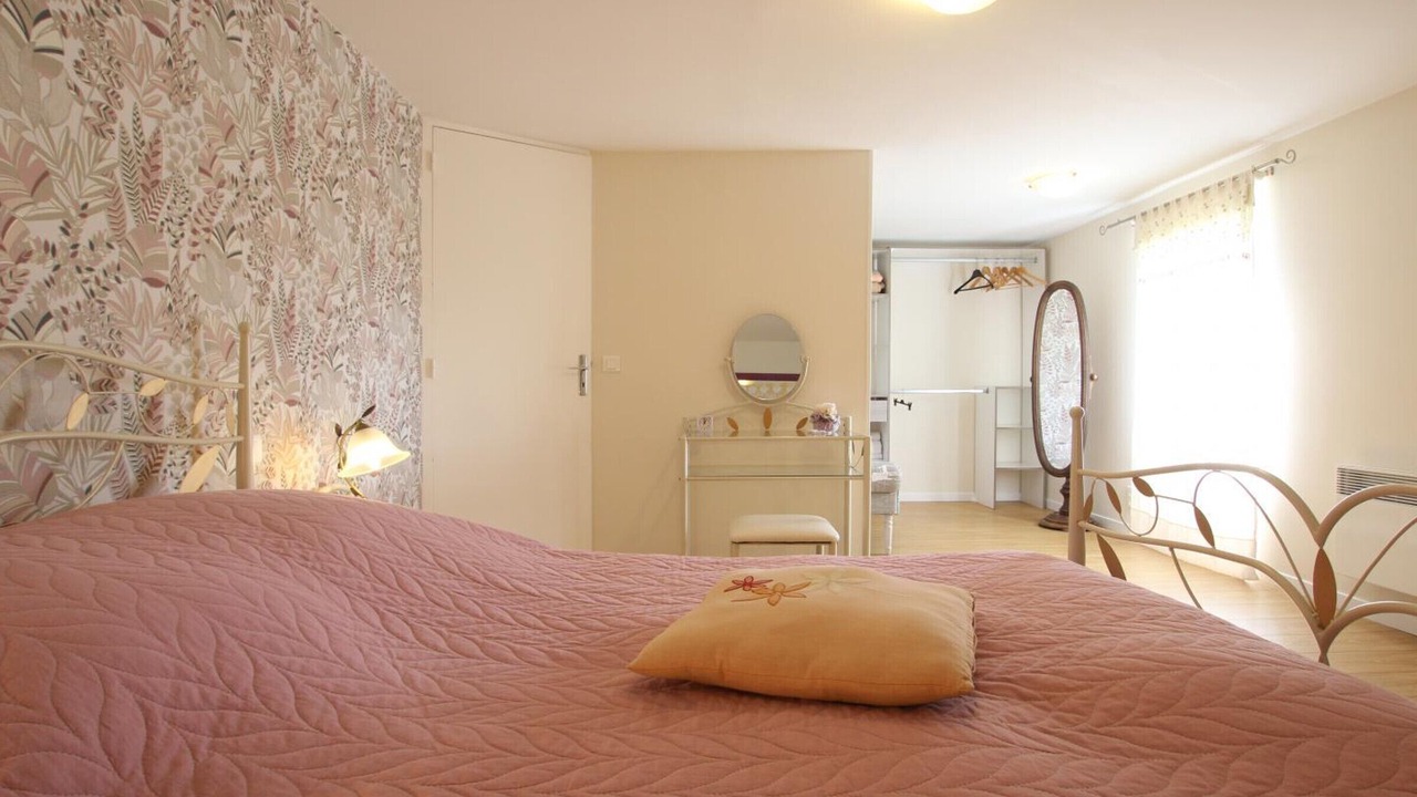 Photo of Bedroom in Chalandrey