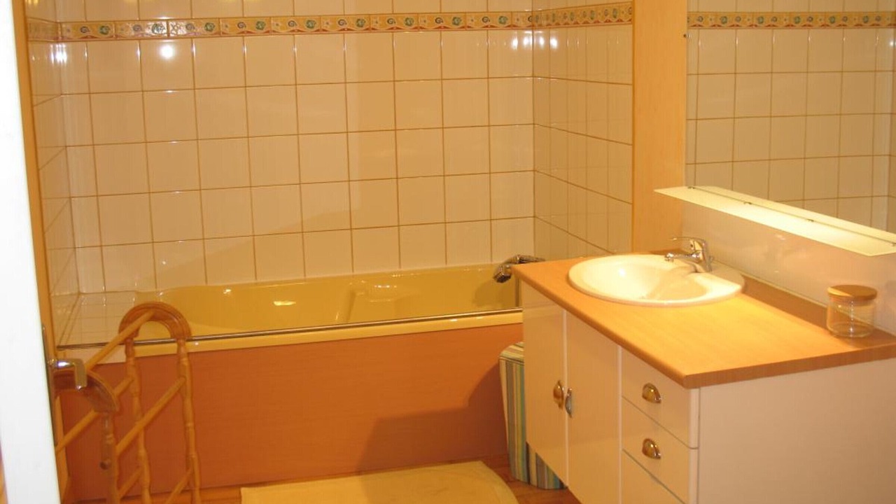 Photo of Bathroom in Chalandrey