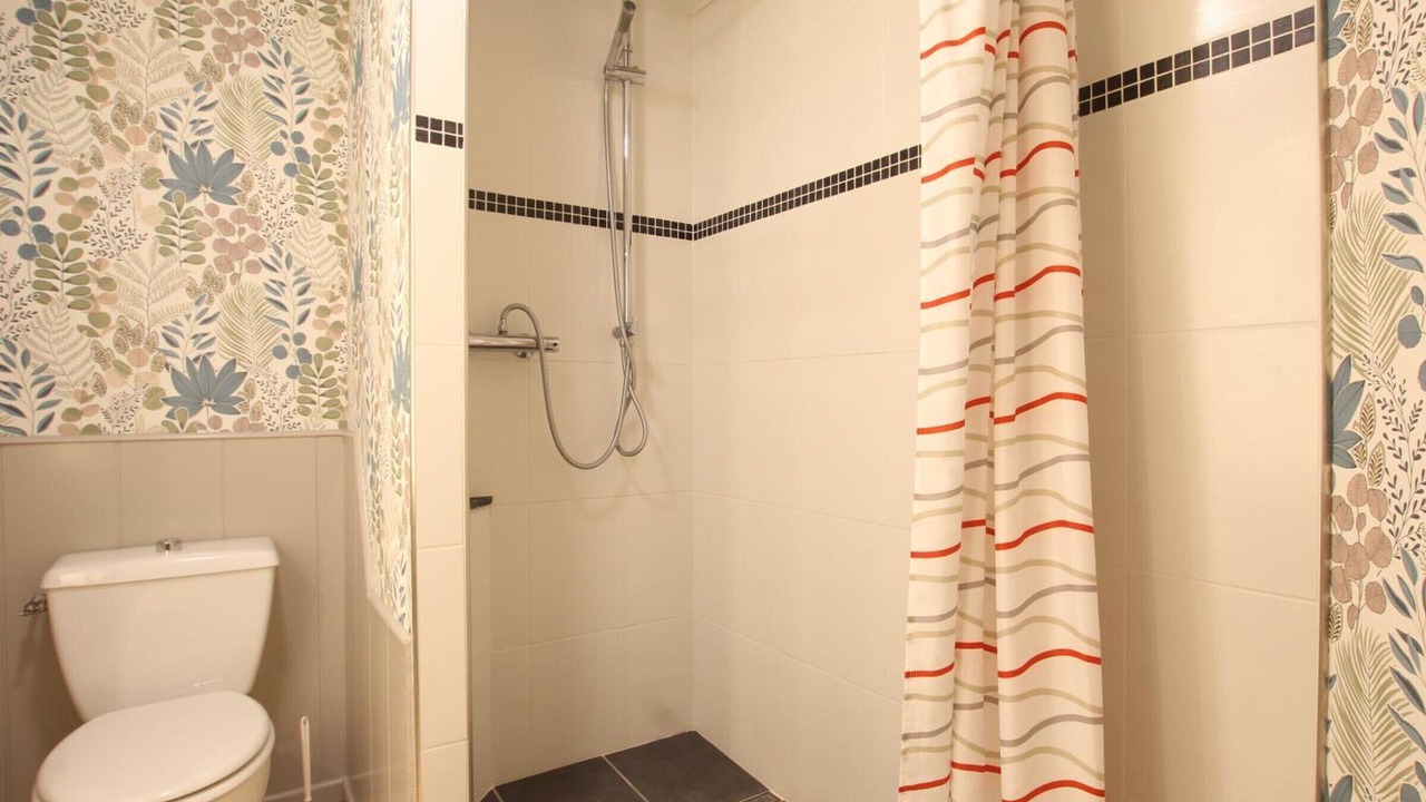 Photo of Bathroom in Chalandrey