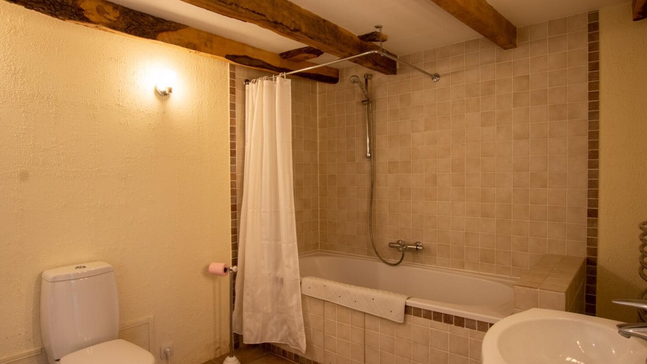 Photo of Bathroom in Saint-Pompont