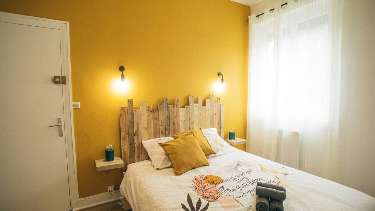 Photo of Bedroom in Montauban