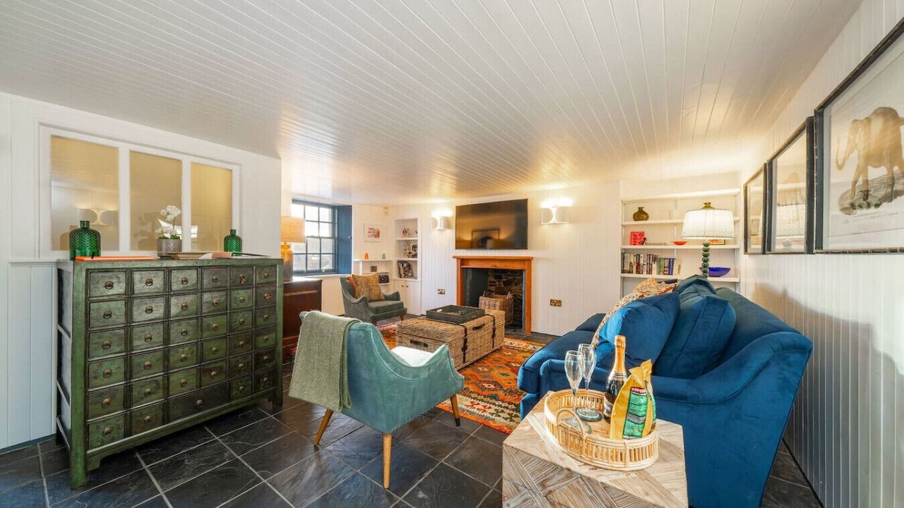 Photo of Livingroom in Broughty Ferry