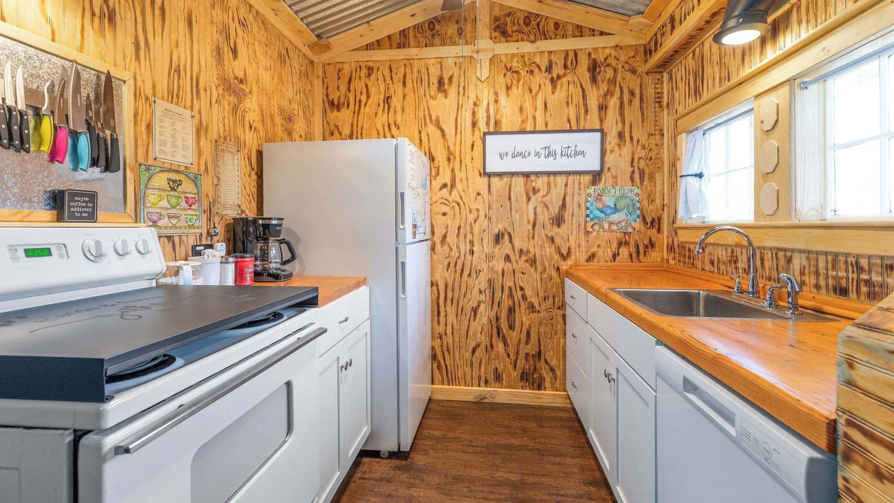 Photo of Kitchen in Rockaway Beach