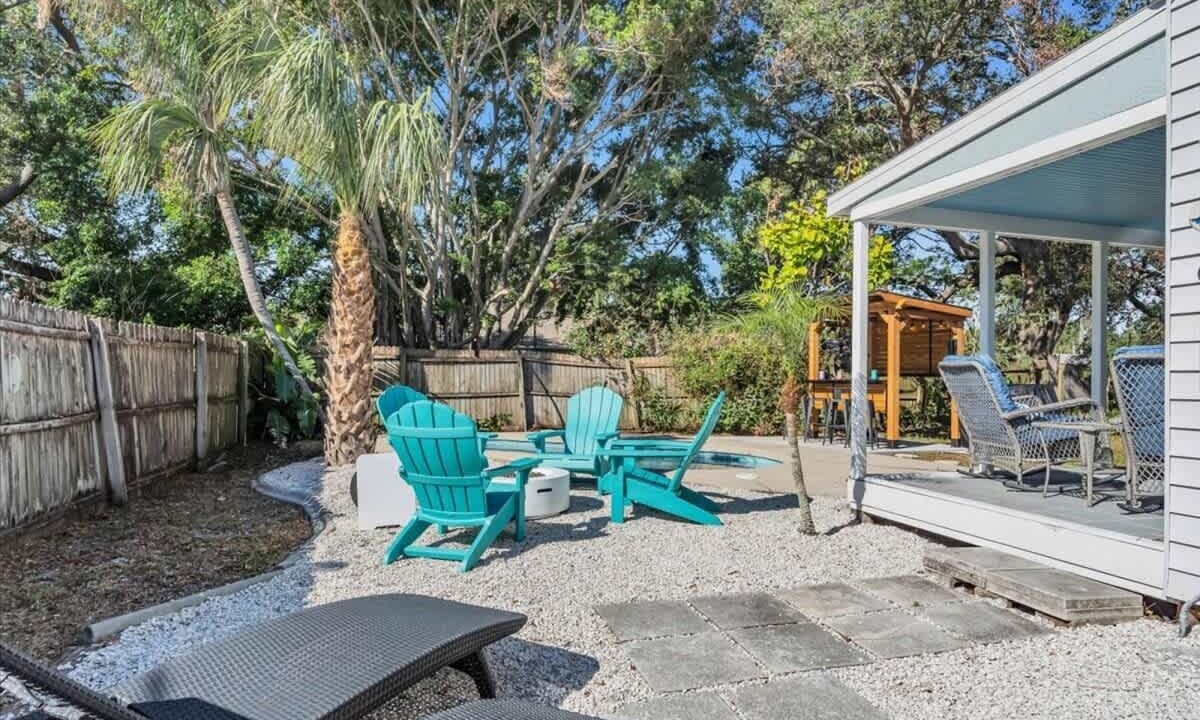 Photo of Patio Balcony in Indian Beach Sapphire Shores