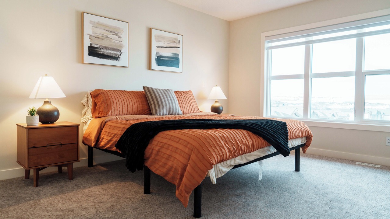 Photo of Bedroom in Evanston