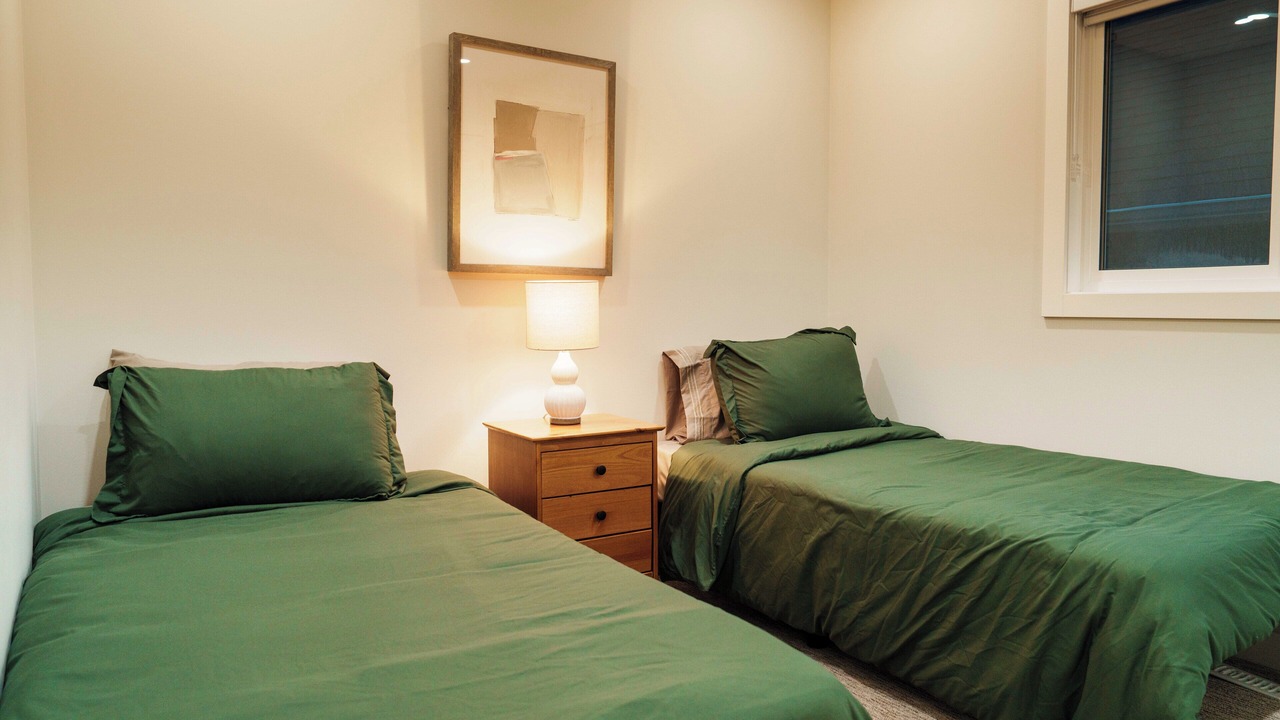 Photo of Bedroom in Evanston