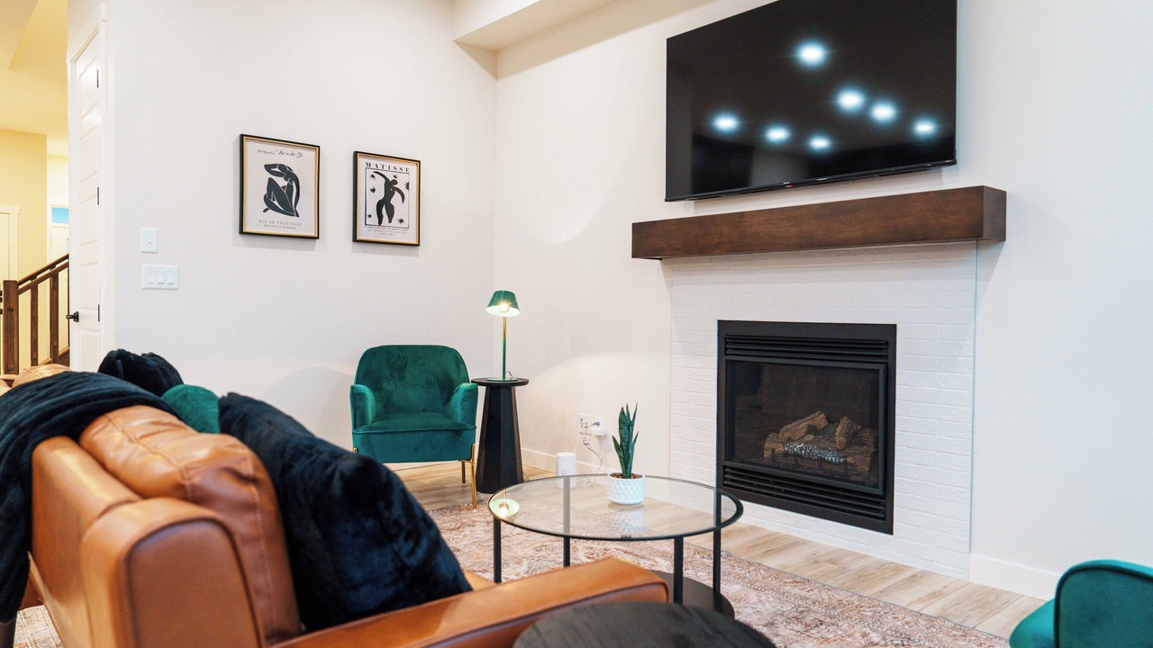 Photo of Livingroom in Evanston