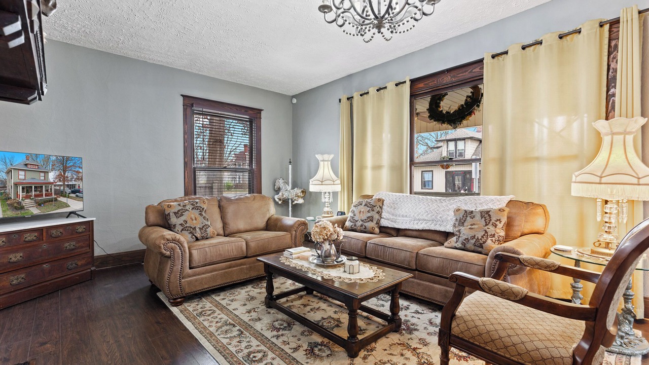 Photo of Livingroom in Franklin