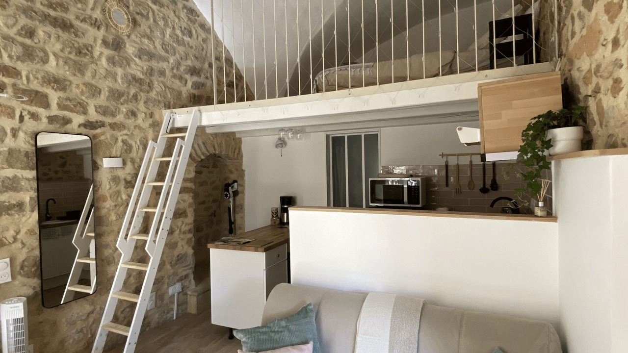 Photo of Livingroom in Mornas
