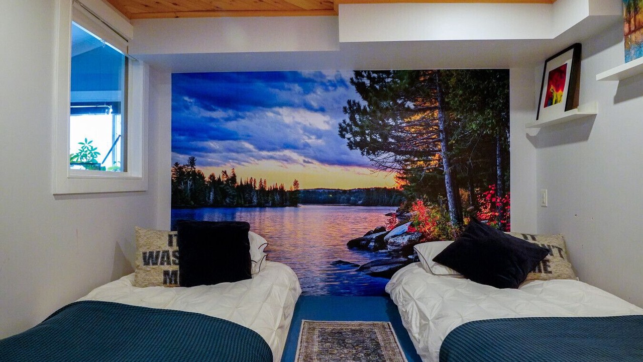 Photo of Bedroom in Gravenhurst