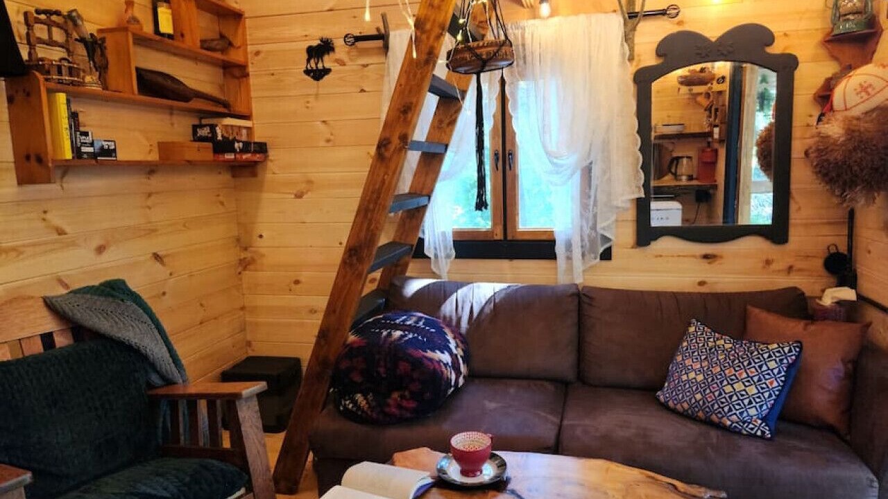 Photo of Livingroom in Bracebridge