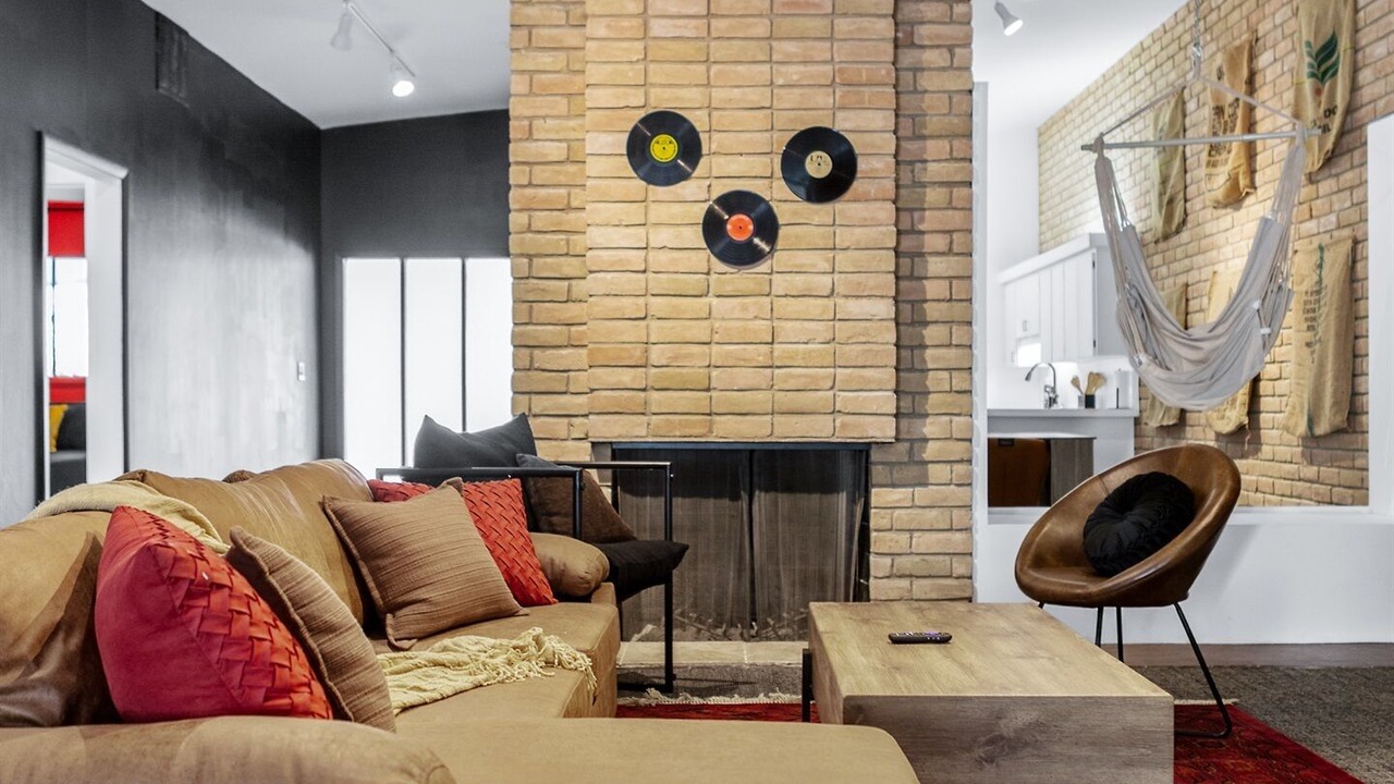Photo of Livingroom in South Tulsa