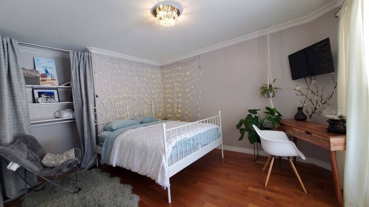 Photo of Bedroom in Bracebridge
