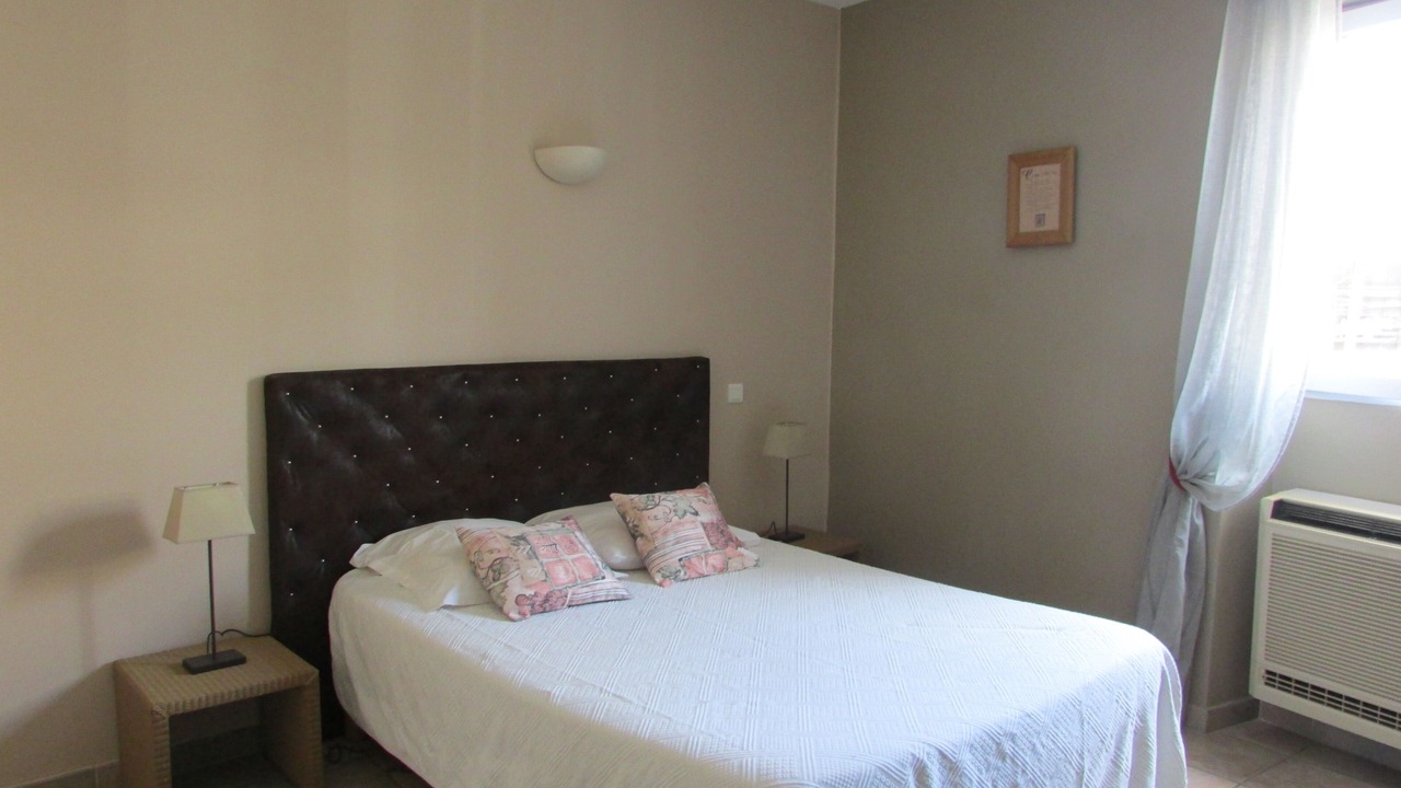 Photo of Bedroom in Saint-Victor-de-Malcap