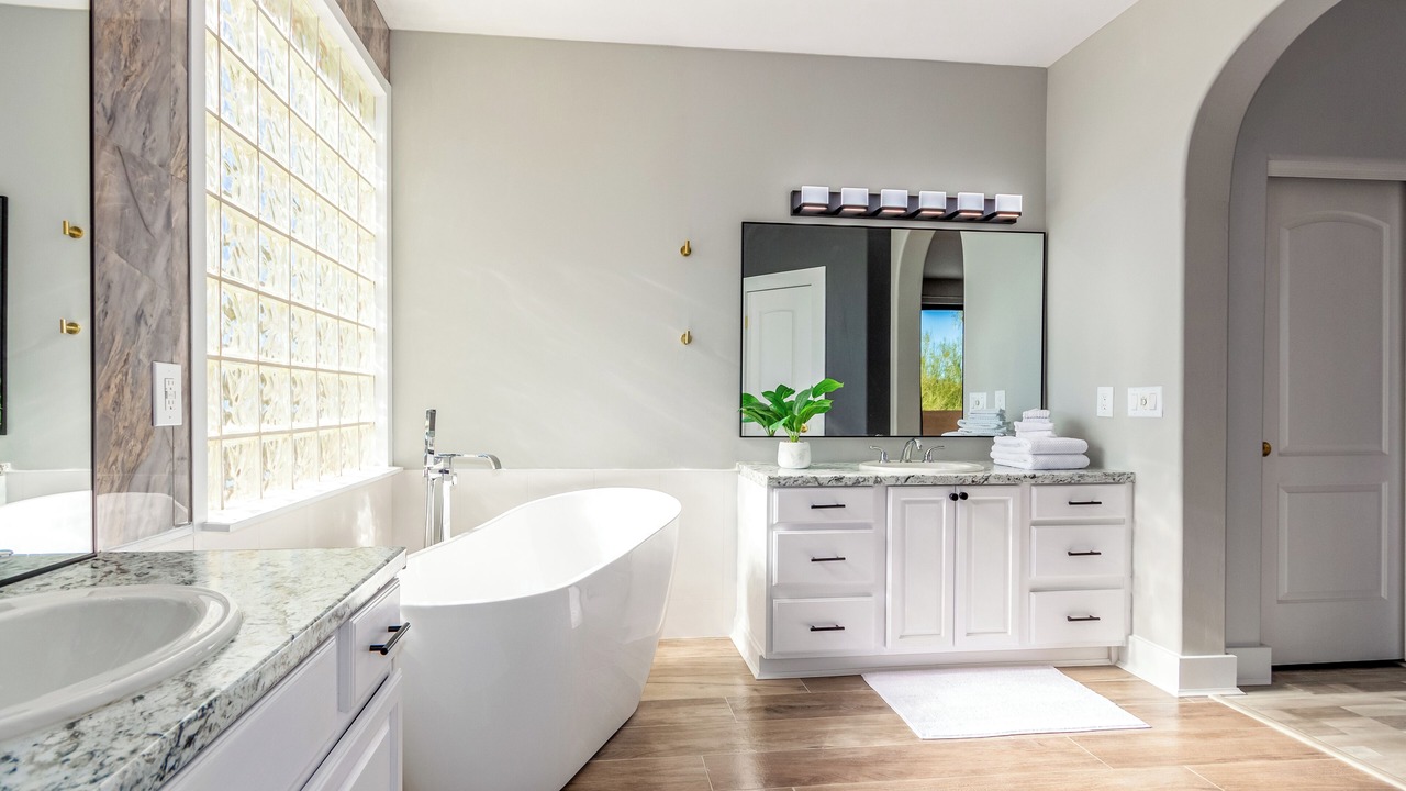 Photo of Bathroom in Troon North