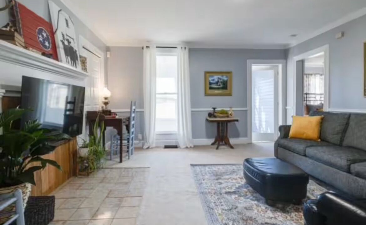 Photo of Bedroom in Lewisburg