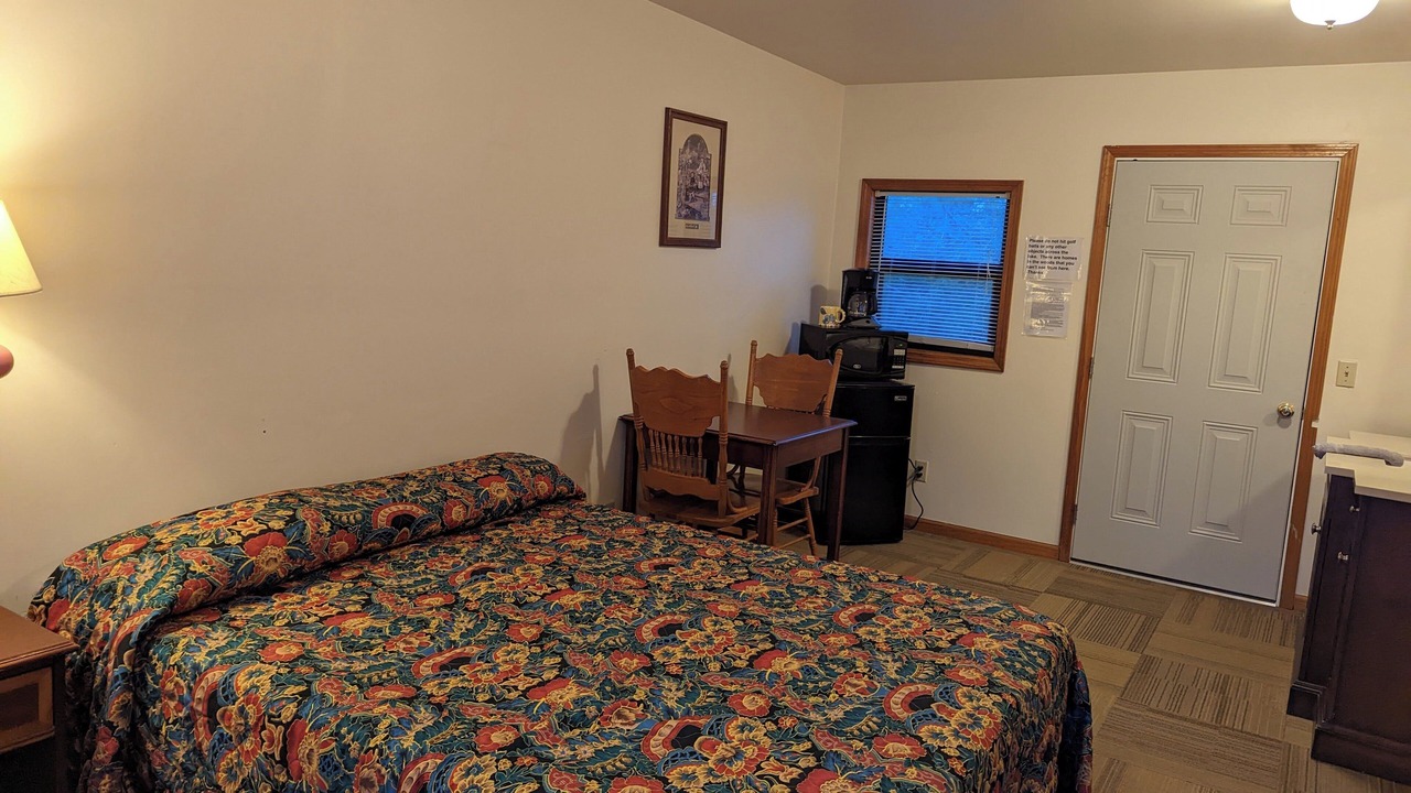 Photo of Bedroom in Perry
