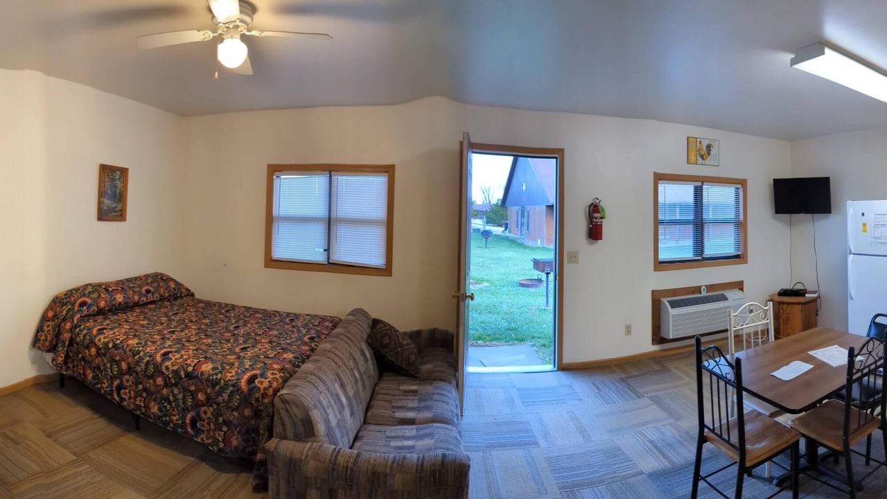 Photo of Bedroom in Perry