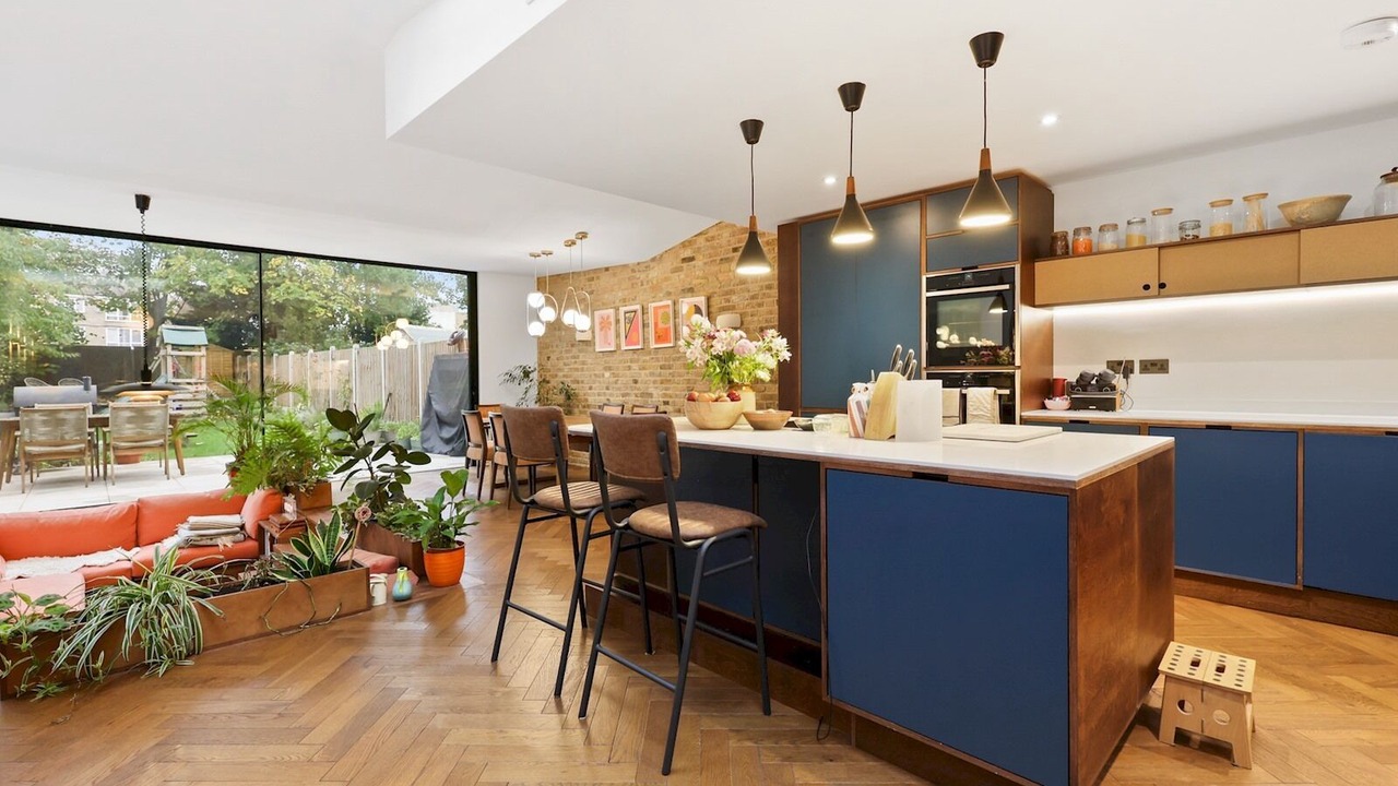 Photo of Others in Forest Gate