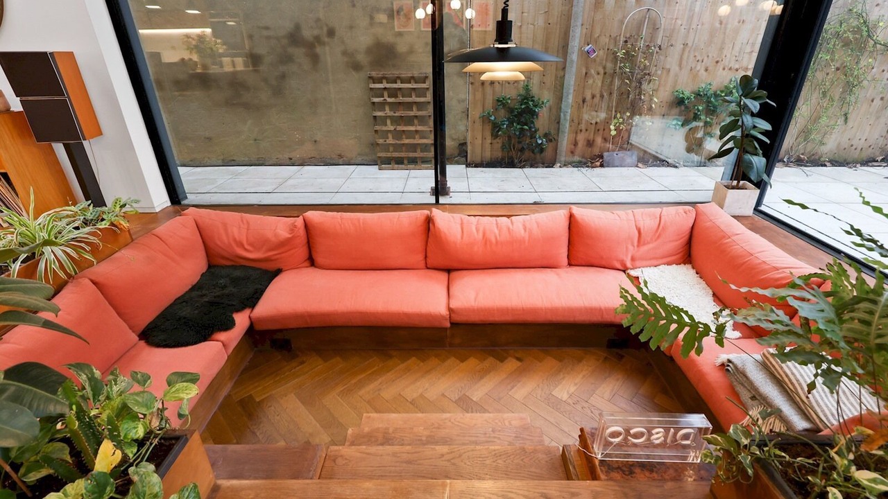 Photo of Others in Forest Gate