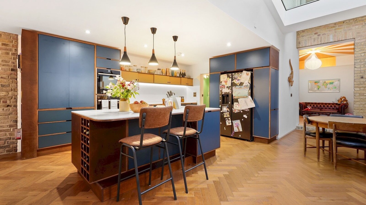 Photo of Others in Forest Gate