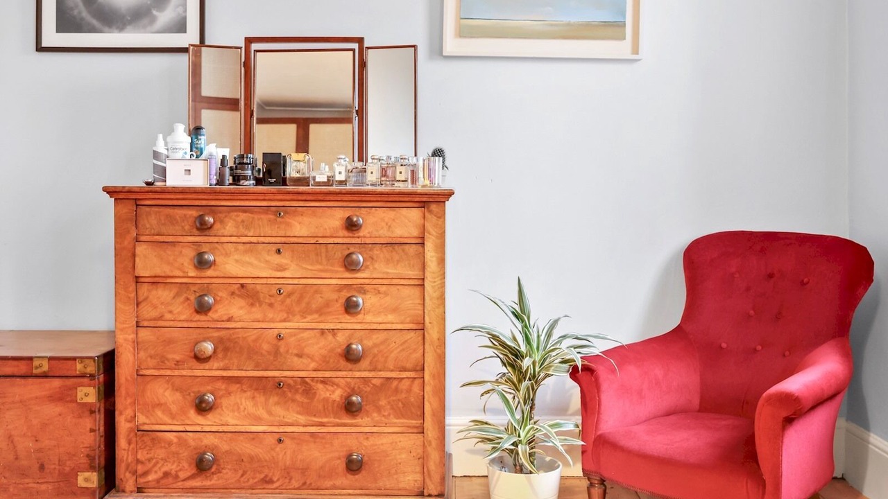 Photo of Others in Forest Gate