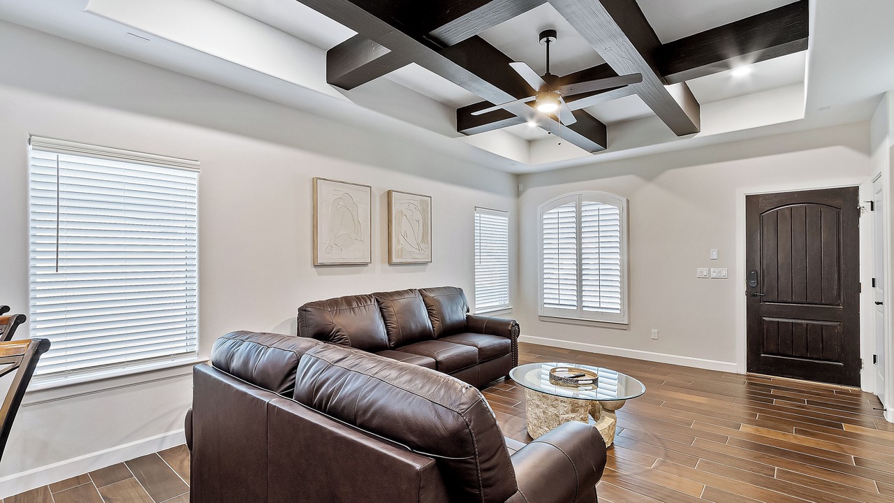 Photo of Livingroom in Socorro