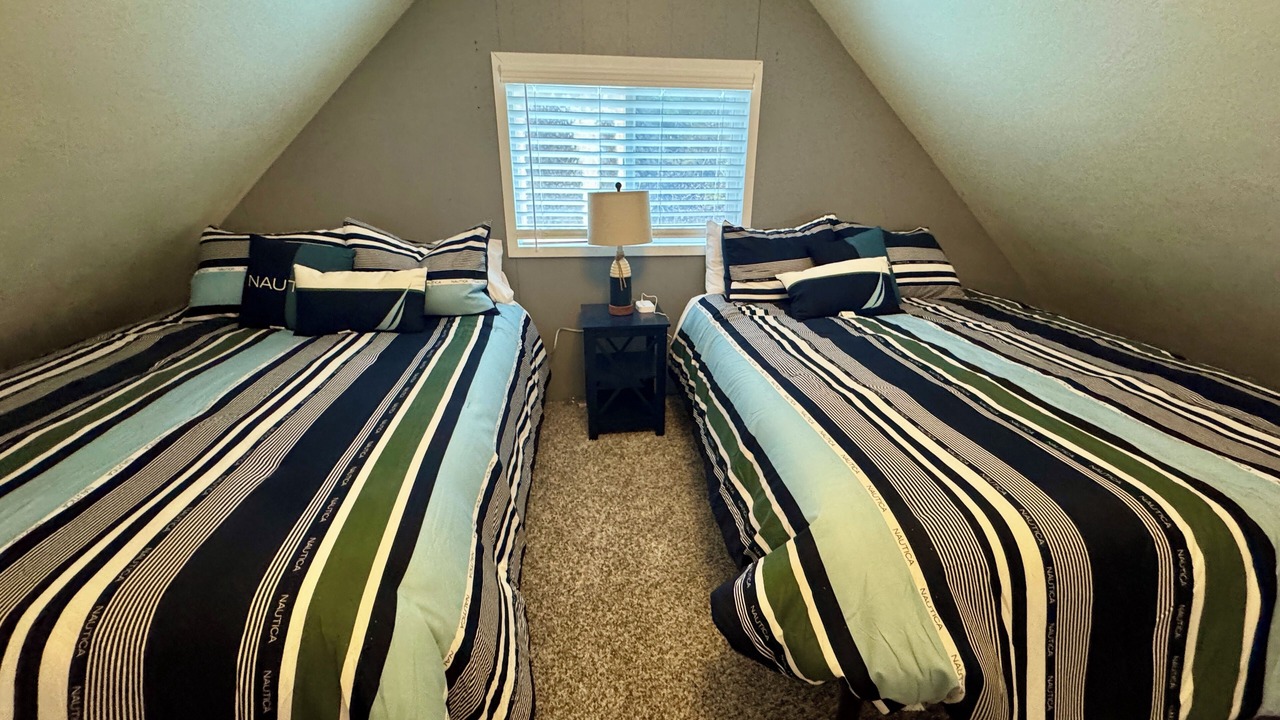 Photo of Bedroom in Loon Lake