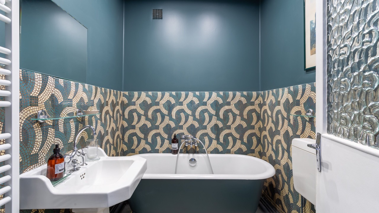 Photo of Bathroom in Thabor - Saint-Helier