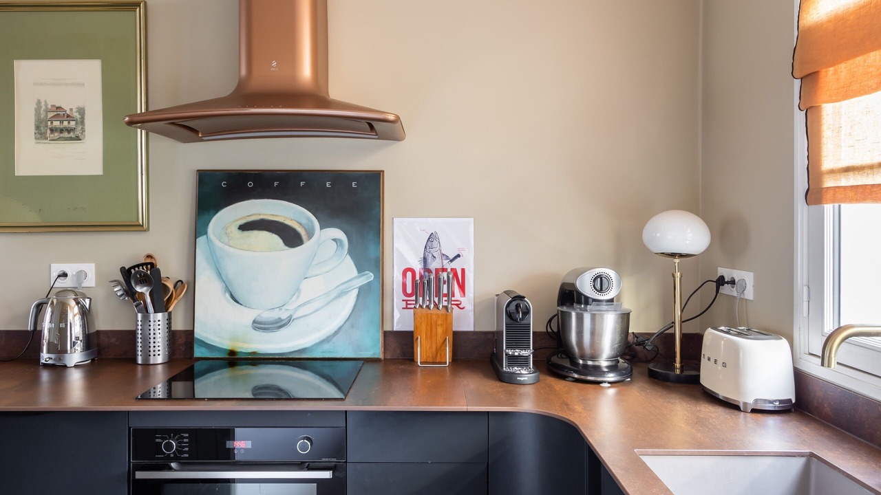 Photo of Kitchen in Thabor - Saint-Helier