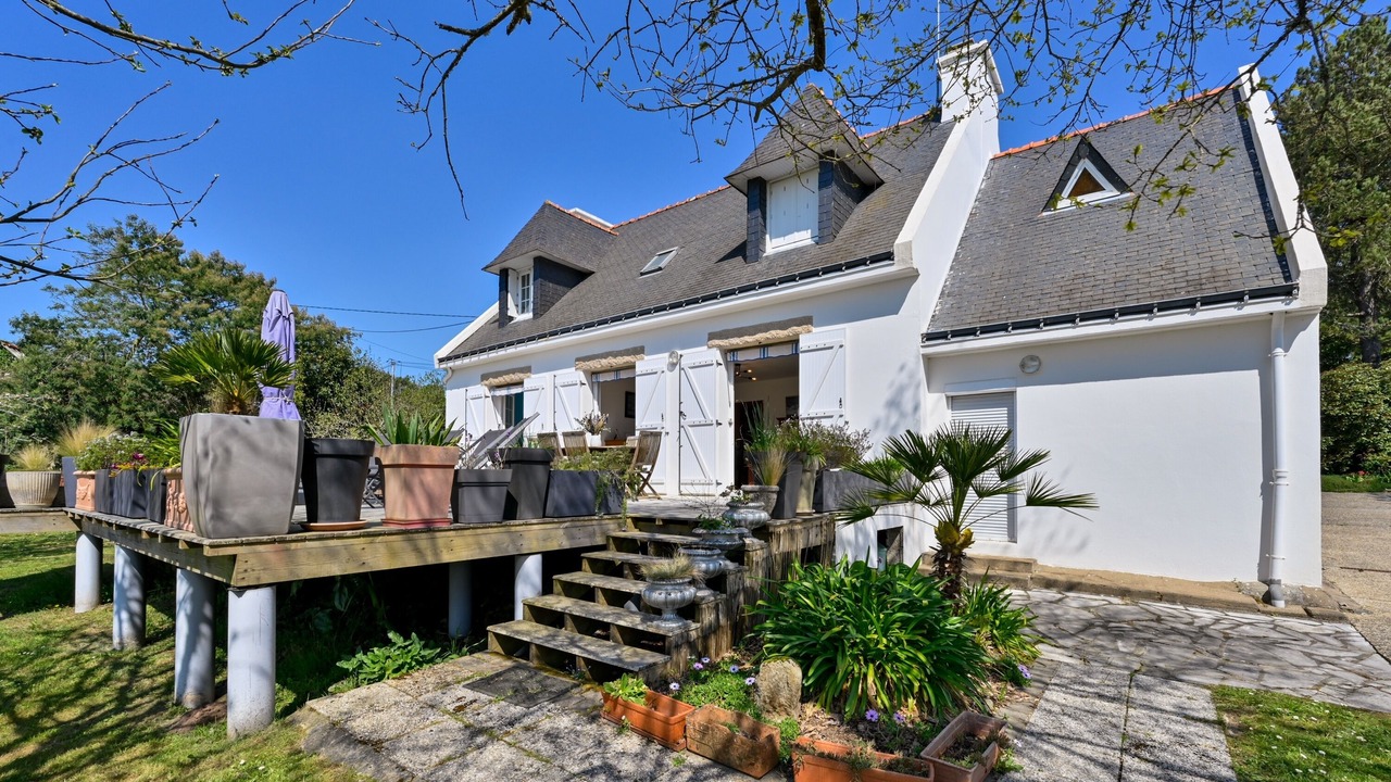 Photo of Outdoor in Crach