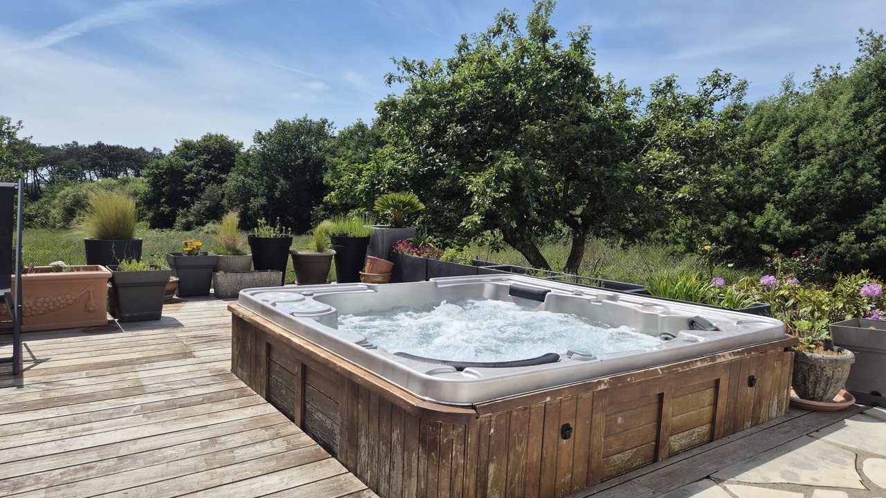 Photo of Outdoor in Crach