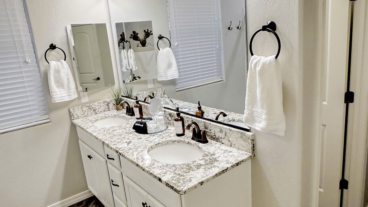 Photo of Bathroom in Montecito in Estrella