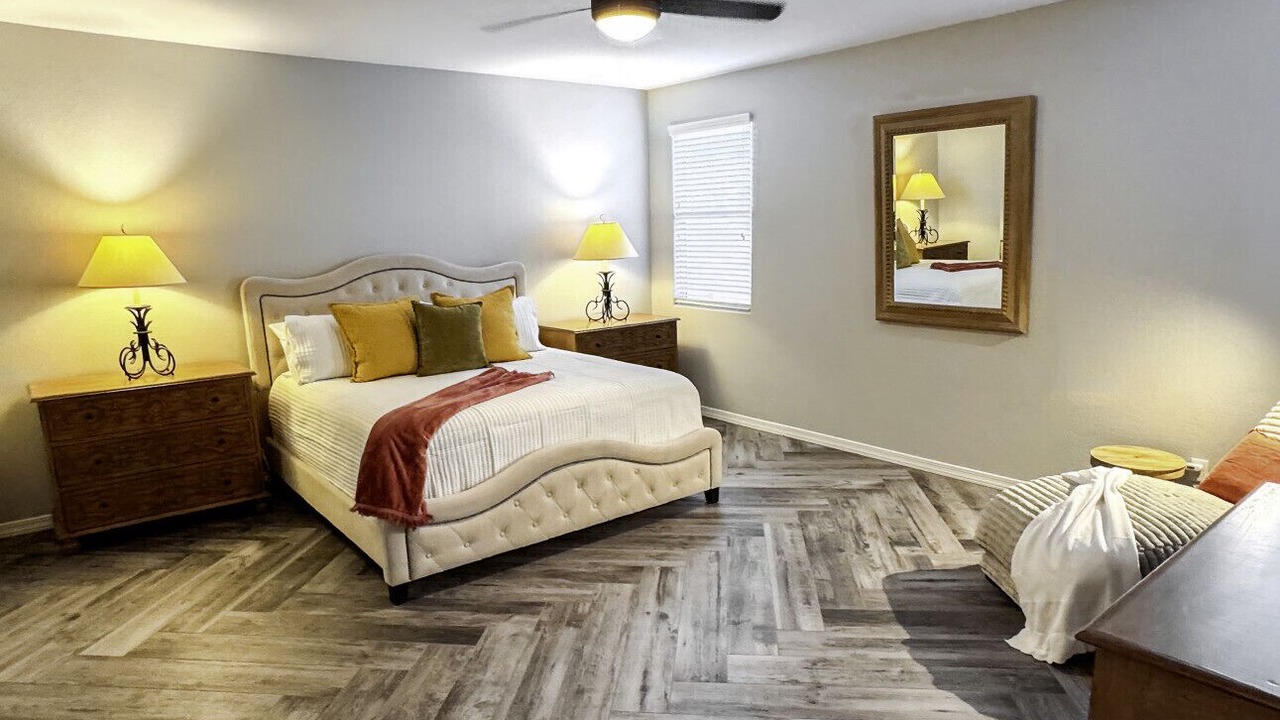 Photo of Bedroom in Montecito in Estrella