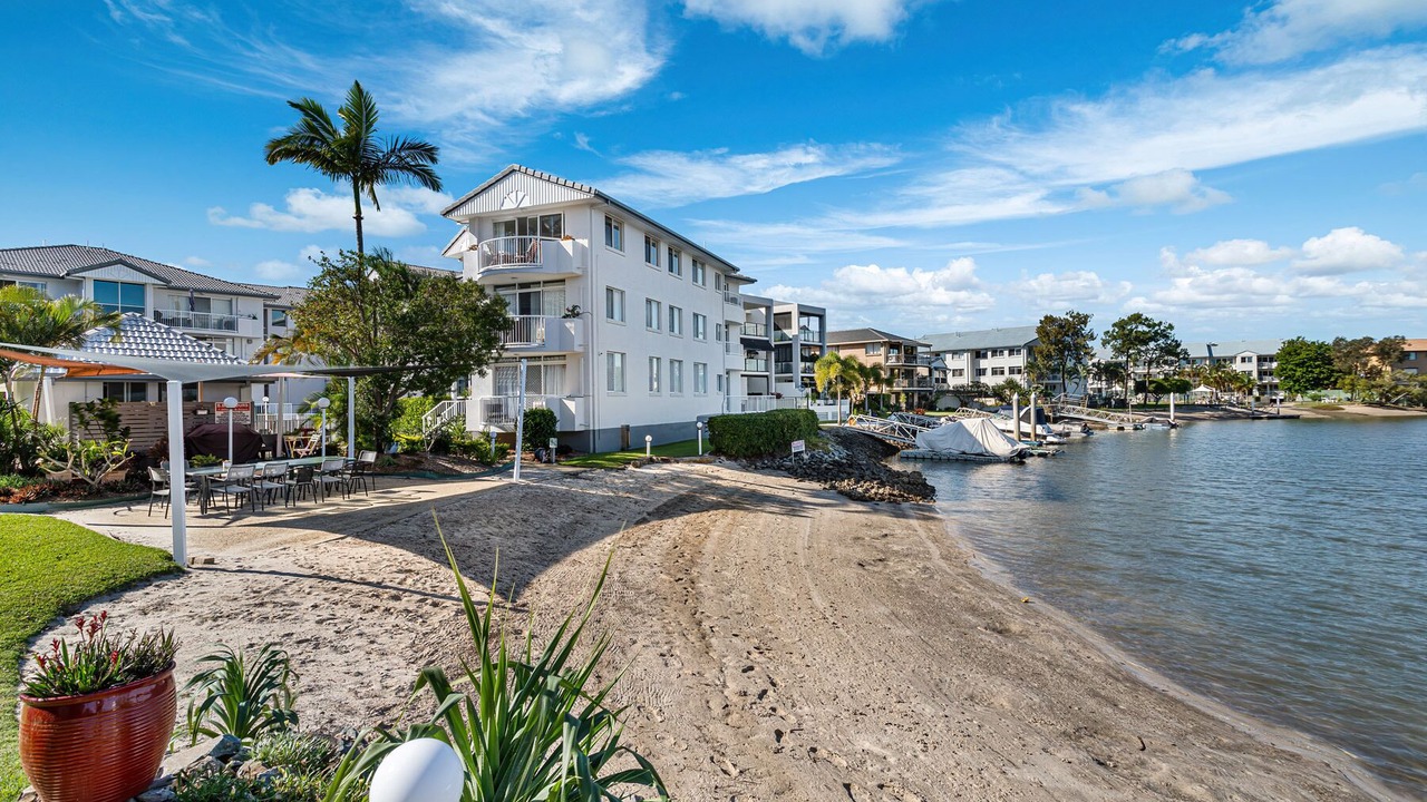 Photo of Outdoor in Biggera Waters