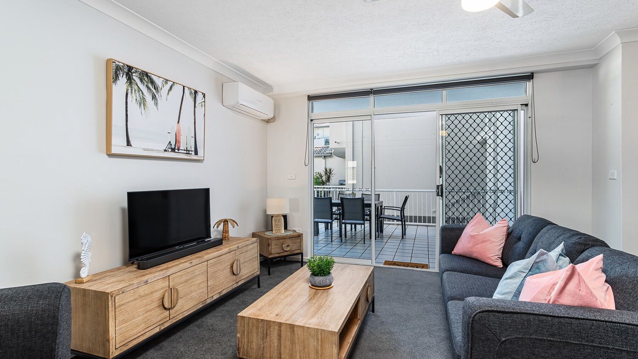 Photo of Livingroom in Biggera Waters