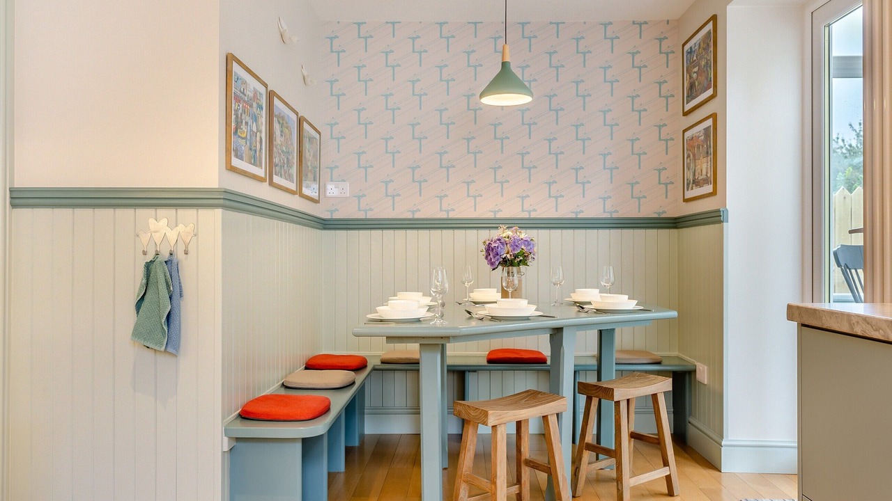 Photo of Others in Nostie