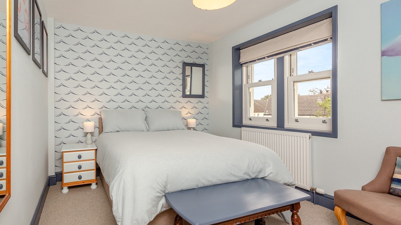 Photo of Others in Nostie