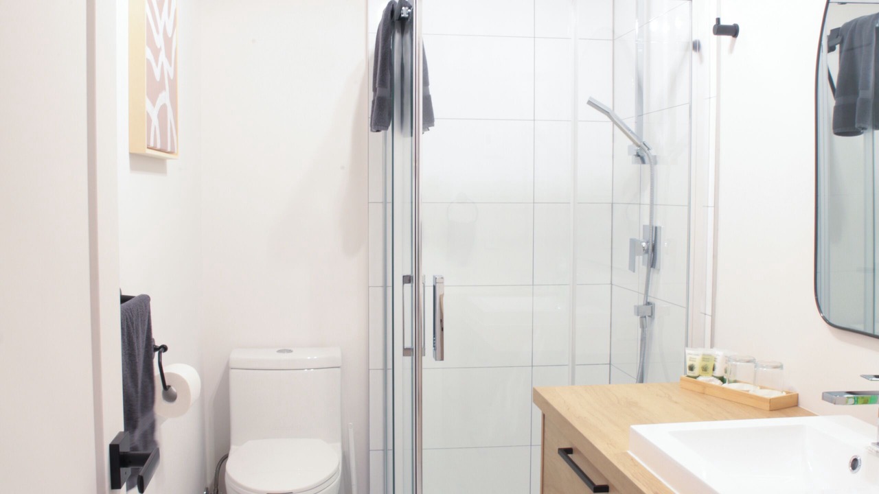 Photo of Bathroom in Lac-Swell