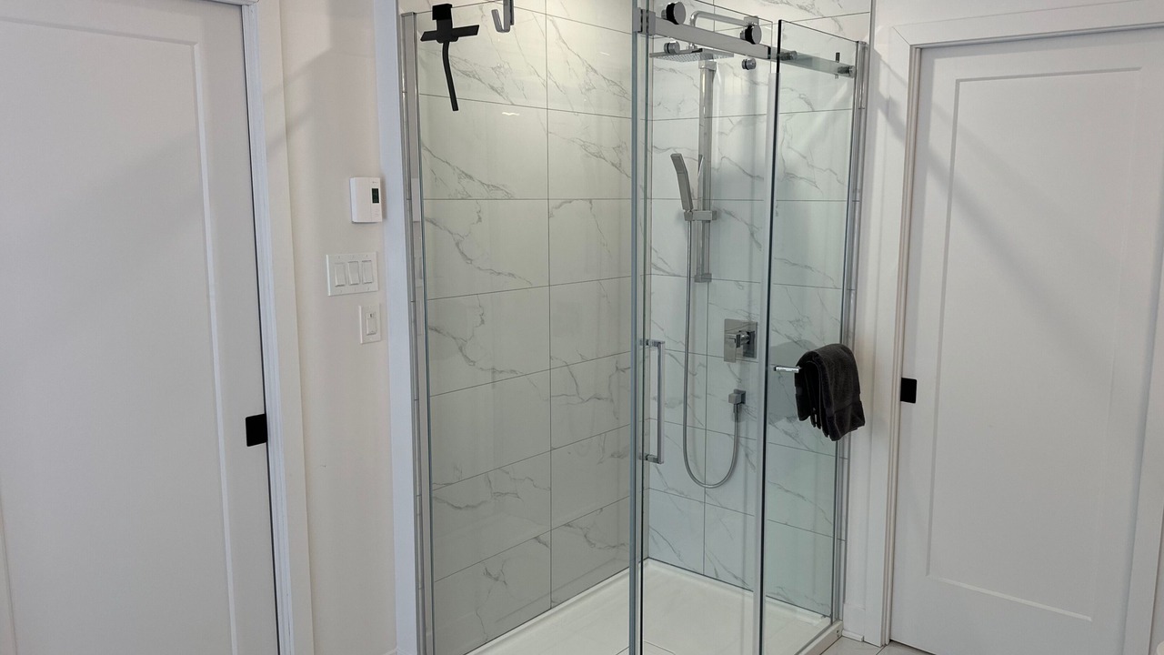 Photo of Bathroom in Lac-Swell