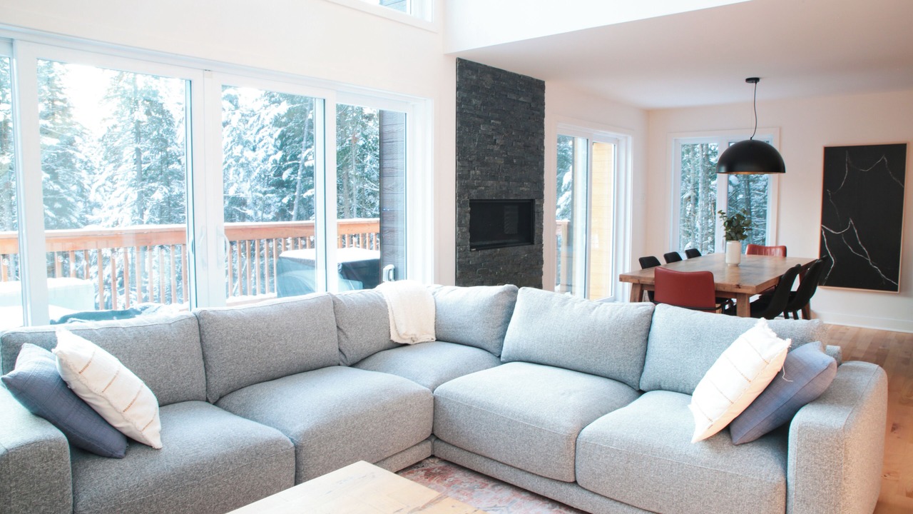 Photo of Livingroom in Lac-Swell